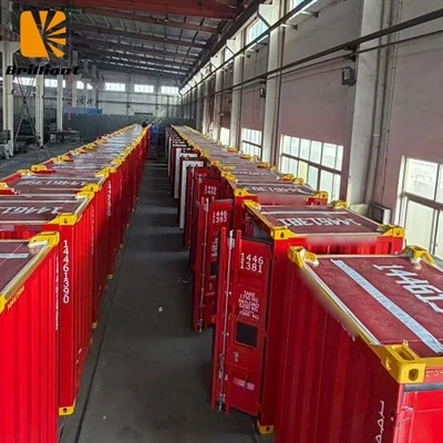 Kontainer mini sedang dalam pemeriksaan akhir